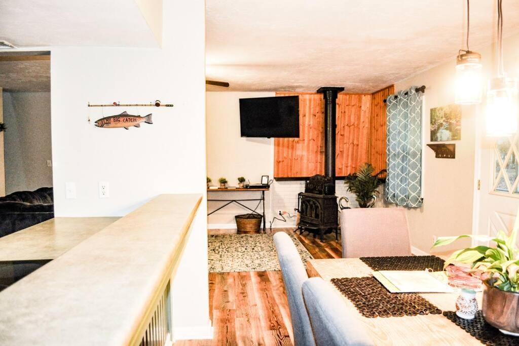 Huck'S Hideaway Near The Santa Fe River Fort White Exteriör bild